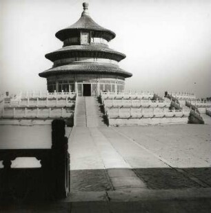 Peking. Himmelstempel. Halle des Erntegebets (1754, Wiederaufbau 18909)