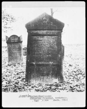 Grabstein Vogel (+1874)