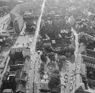 "Hirschgarten" in der Altstadt von Erfurt : Blickrichtung Südwesten
