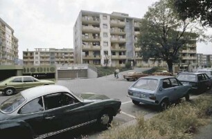 Freiburg: Studentenwohnhaus; Eingang; Straßenseite