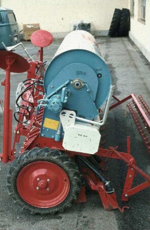 Drillmaschine mit Beizeinrichtung