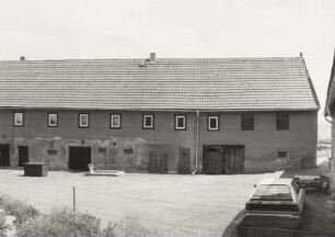 Brabschütz-Merbitz, Merbitzer Ring 1. Bauernhof (E. 18. Jh.). Wohnstallhaus