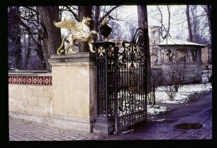 Schloss Glienicke 4.3.72.