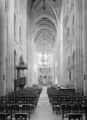 Notre-Dame — Kathedrale Innenraum