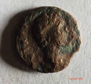 Römische Münze, Nominal Bronzemünze, Prägeherr Antoninus Pius, Prägeort Metropolis, Original