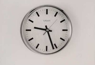 Bürouhr "68 / 5173" mit Werk "618 / 32" der Kienzle Uhrenfabriken GmbH
