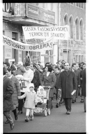 Kleinbildnegativ: Demonstration, 1970