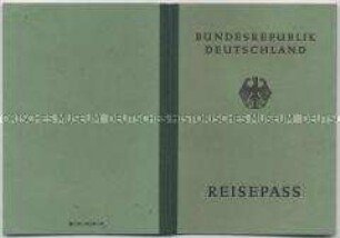 Reisepass der Bundesrepublik Deutschland - Personenkonvolut
