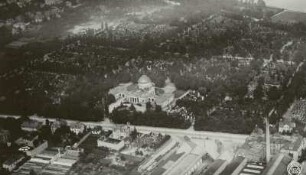 Dresden-Tolkewitz. Stadtteilansicht mit Johannisfriedhof. Luftbild-Schrägaufnahme von Südosten