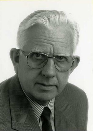 Porträt Arnold Kludas