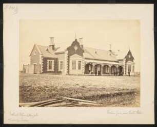 Photographs New South Wales, The Railways of New South Wales: Western Line, Bathurst Station, Ansicht Bahnhofsgebäude