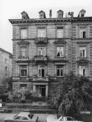 Frankfurt, Arndtstraße 9