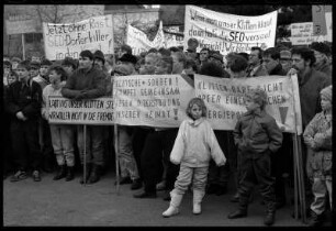 Demonstration gegen die Abbaggerung von Klitten für den Tagebau Bärwalde, Klitten (Kreis Niesky)