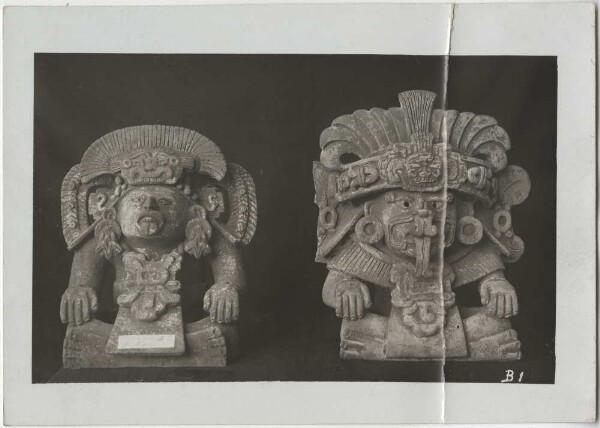 Zwei Figurengefäße aus Ton. Höhe: 25-40cm. Sammlung Guillermo de Heredia.