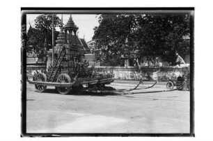 Festwagen : Bangkok. Ratcharot Noi (kleiner königlicher Streitwagen), vorbereitet für die Prozession der Einäscherungszeremonie von König Rama V.