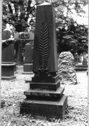 Grabstein 78