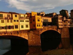Ponte Vecchio über den Arno, Steinbrücke von 1080