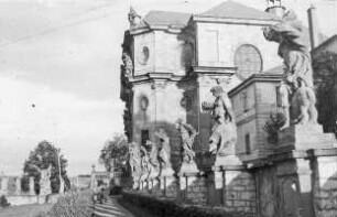 Kuks / Kukus (Tschechien), Schloss, Schlosskirche (Spitalkirche), Plastiken von Matthias Bernhard Braun, Alliprandi, Giovanni Battista