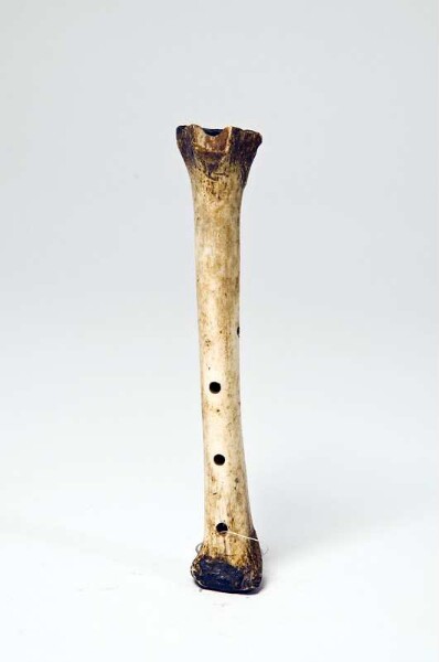 Bone flute