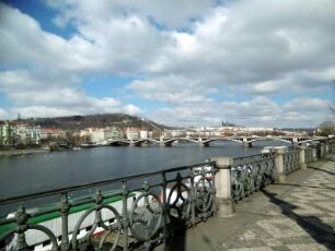 Prag: Blick zum Hradschin mit Veitsdom