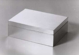 Zigarrenkasten von Marianne Denzel
