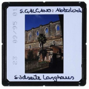 Chiusdino, Abtei S. Galgano : Langhaus, Südseite