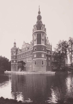 Neues Schloss : Bad Muskau. Neues Schloss
