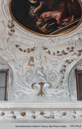Putti : Putti als Allegorien der Elemente : Putto mit Turm als Allegorie der Erde