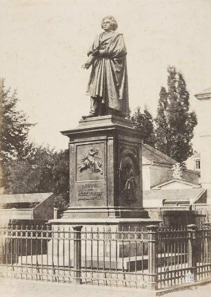 Beethoven-Denkmal, Münsterplatz