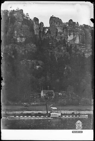 Bastei, mit Elbdampfer Aussig