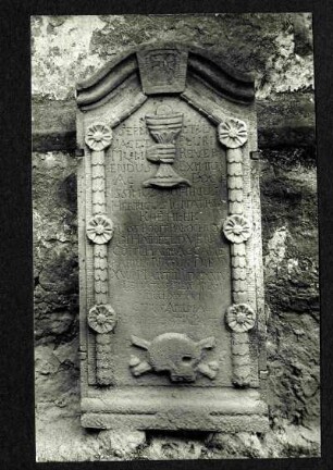 alter Friedhof. Grabstein des Pfarrers H. I. Koehler, 1786