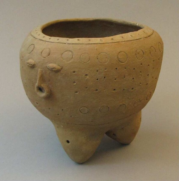 Clay vessel