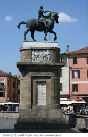 Reiterdenkmal des Erasmus da Narni: il Gattamelata