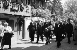 Hausen im Wiesental: Festzug, am Hebelhaus