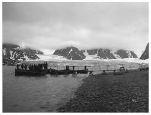 Landestelle in der Magdalenen-Bay auf Spitzbergen : Nordlandreisen. Landestelle in der Magdalenen-Bay auf Spitzbergen