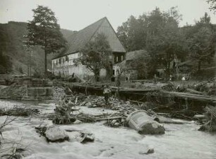 Büttnermühle bei Glashütte im Müglitztal nach der Unwetterkatastrophe vom 8./9. Juli 1927