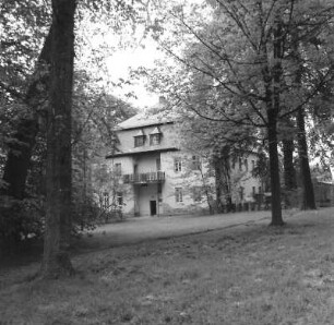 Unterlauterbach (Falkenstein-Unterlauterbach). Ehem. Herrenhaus (16. Jh.). Gartenansicht