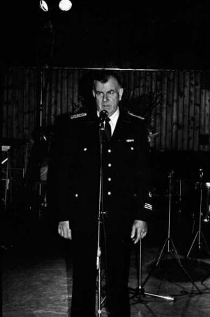 Freiwillige Feuerwehr: Frühjahrskonzert: Wehrführer Armin Dietrich hält Grußwort