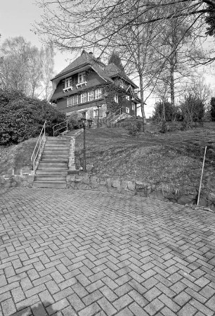 Wohnhaus; Helsa, Klingenberg 9