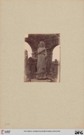 Praetorium, fortifications, intérieur, statue