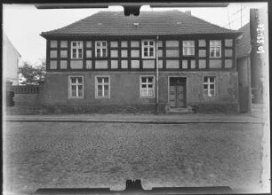 Beeskow, Brandstraße 34. Wohnhaus (Superintendentur, A. 18. Jh.). Straßenfront