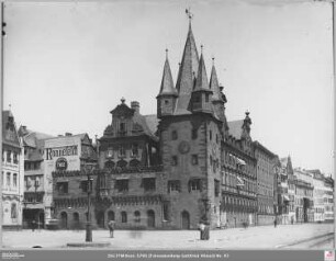 Fahrtor mit Fahrtor 2, Rententurm (Mainkai 30) und Mainkai 29 (Bernusbau) - 22