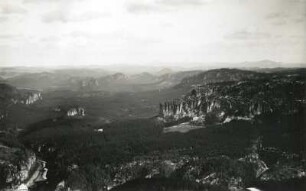 Sächsische Schweiz. Kirnitzschtal, Kleiner Zschand und Affensteine. Luftbild-Schrägaufnahme von Westen