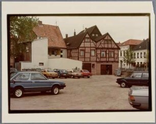 Blick auf einen Parkplatz in der Altstadt, Buxtehude