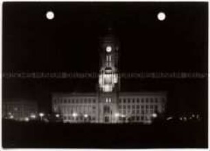 Berlin, Rotes Rathaus bei Nacht
