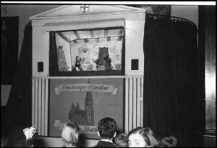 Freiburg: Otto Birkhahn Kasperle, Marionettentheater [Puppentheater], Kasperle-Bühne