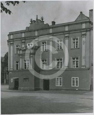 Bürgerhaus Schlossplatz 1 in Brieg