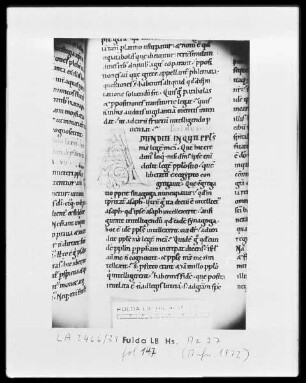 Augustinus, Enarrationes in Psalmos 51-100 — Initiale A, Folio 147 recto