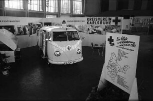 Ausstellung des DRK-Landesverbands Baden-Württemberg in der Schwarzwaldhalle.
