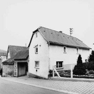 Waldems, Am Dorfgemeinschaftshaus 2